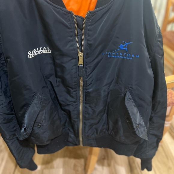 Rare "Titanic" movie bomber jacket.  Makes a nice warm winter season coat. - Picture 6 of 11